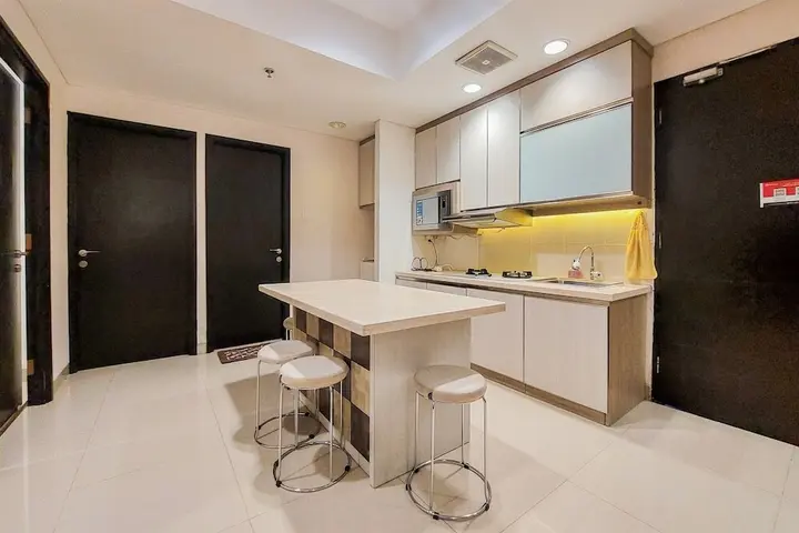 Legok: Comfort And Cozy Stay 2Br Paramount Skyline Apartment