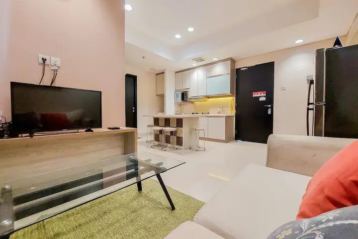 Comfort And Cozy Stay 2Br Paramount Skyline Apartment — фото 2