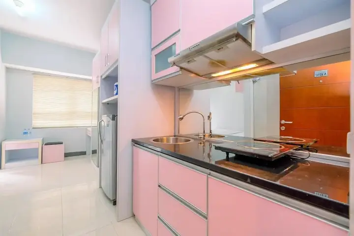 Депок: Homey And Cozy Studio Room Taman Melati Margonda Apartment