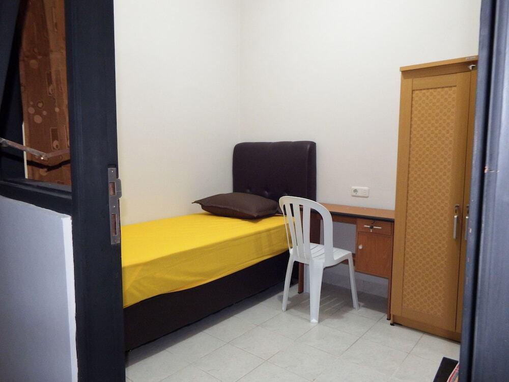 Батуретно: Kingkost Karangjati 1