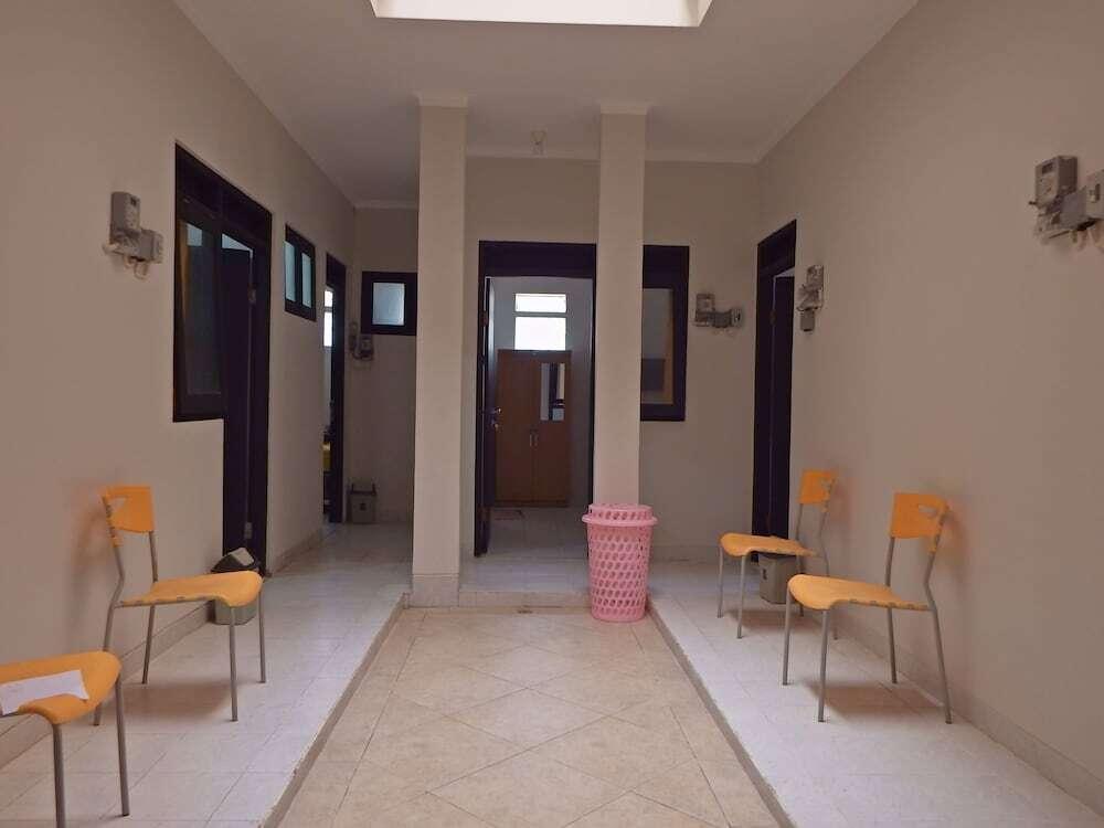 Батуретно: Kingkost Karangjati 1