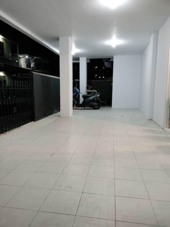 Амбон: Maluku Residence Syariah
