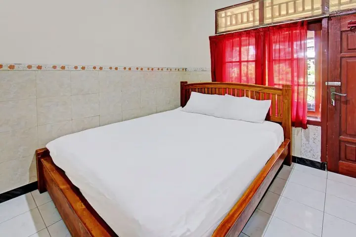Матарам: OYO 92560 Astri Homestay
