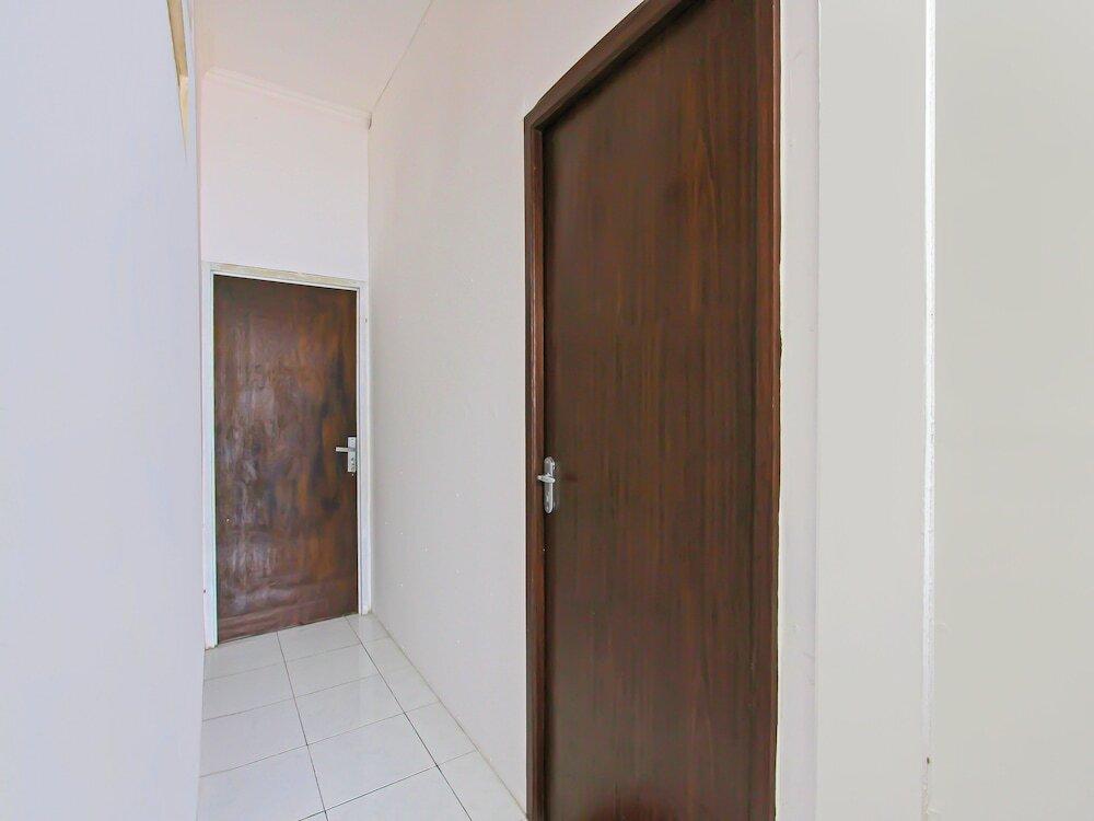 Семаранг: SPOT ON 92495 Wisma AyemNearTaman Doa Maria Gereja Bongsari