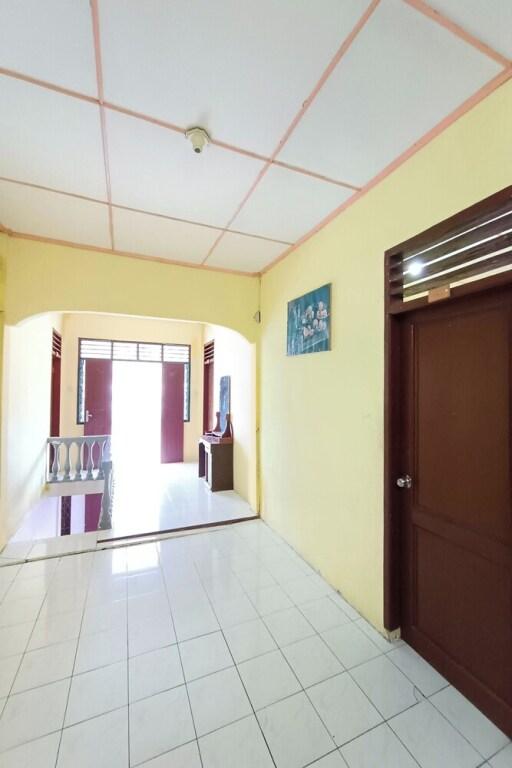 Озеро Тоба: OYO 92503 Penginapan & Villa Sirait