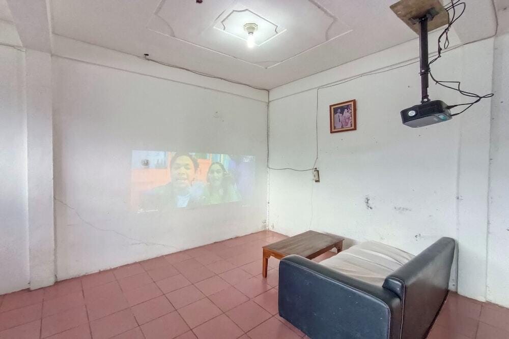 Озеро Тоба: OYO 92503 Penginapan & Villa Sirait