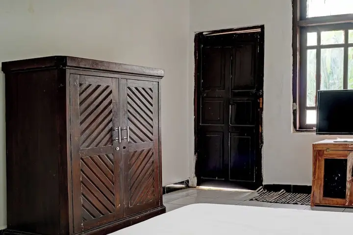 Сукабуми: SPOT ON 92856 Home Stay Syariah Aom Kusman