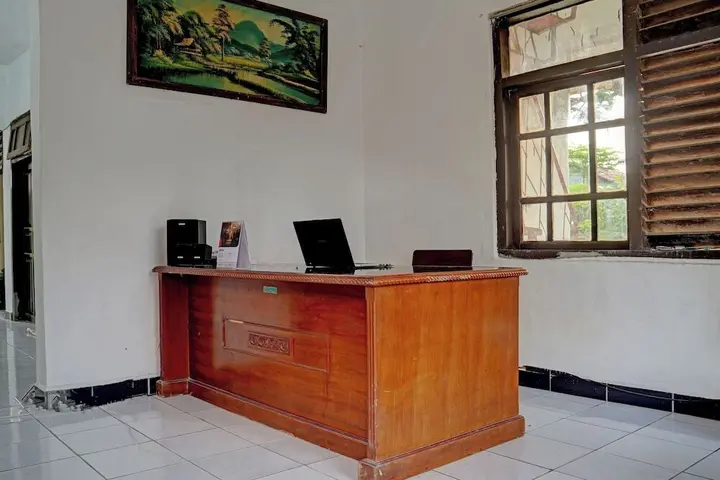 Сукабуми: SPOT ON 92856 Home Stay Syariah Aom Kusman