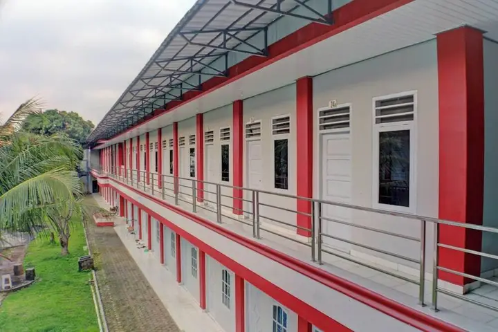SPOT ON 92834 Wisma Dira Tiara Syariah — фото 1