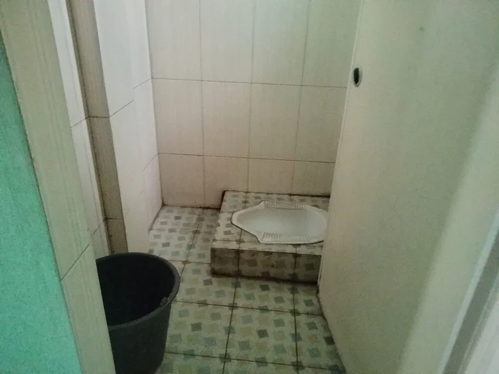 Медан: SPOT ON 92839 Nany Asoka Syariah Near Anyong Cafe Studio