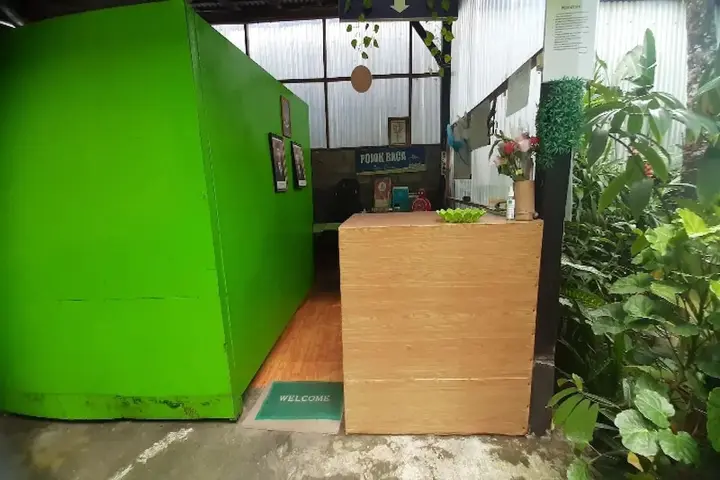 Селемадег: OYO 90714 Umah Pande Tabanan Near Tanah Lot