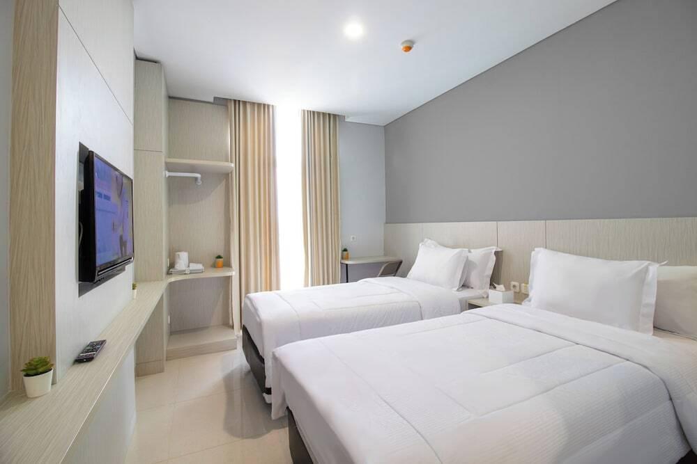 Батуретно: MIC Residence