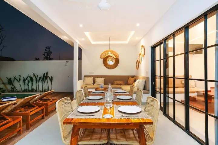 Переренан: Villa L at Seseh