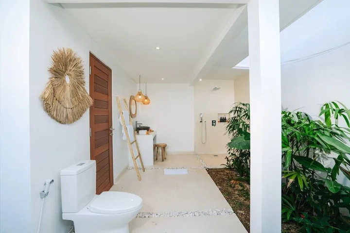 Переренан: Villa L at Seseh