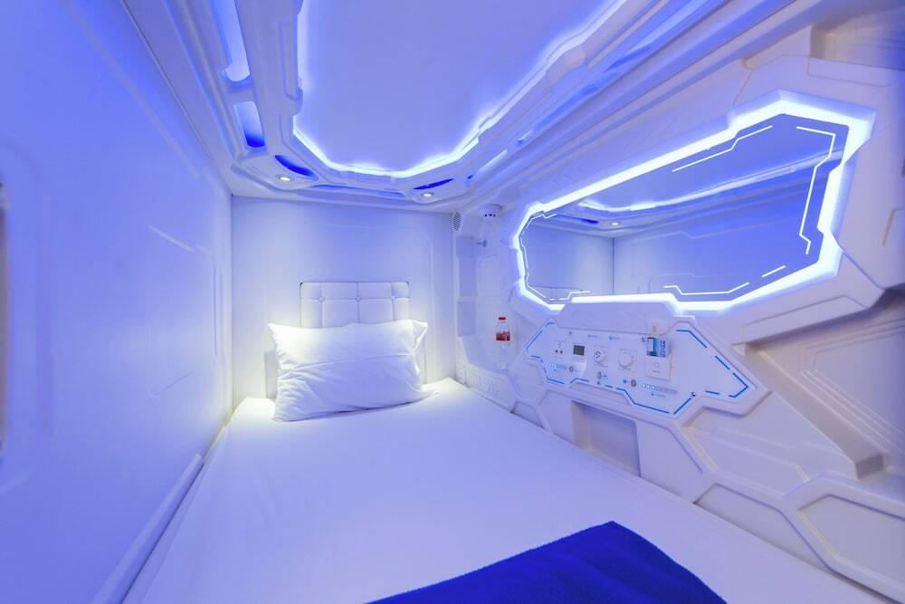 Тангеранг: Digital Airport Hotel Terminal 2