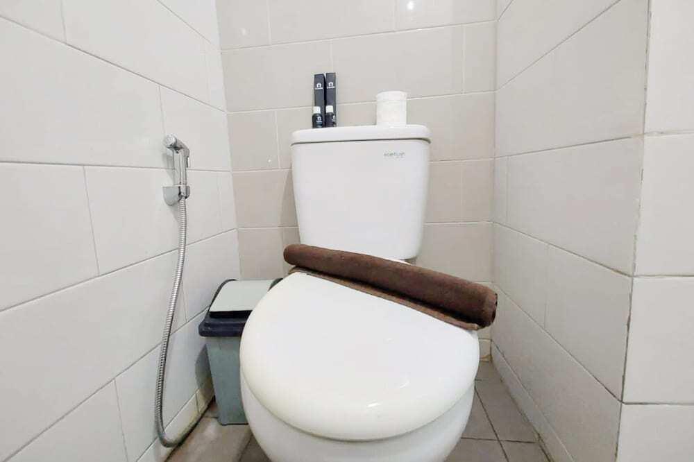 Батуретно: Homey And Cozy Living Studio Taman Melati Sinduadi Apartment