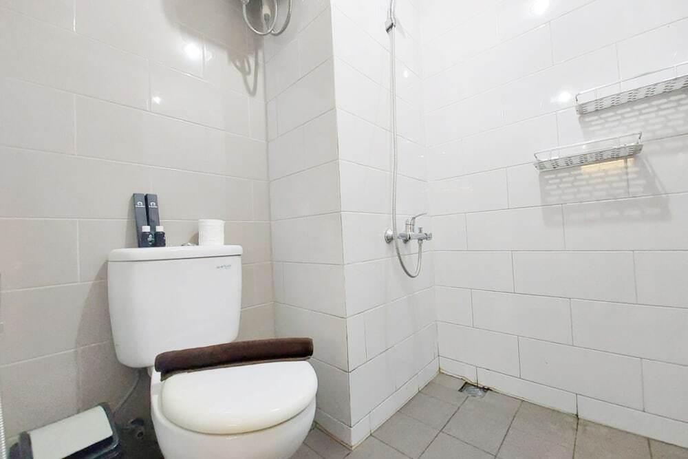 Батуретно: Homey And Cozy Living Studio Taman Melati Sinduadi Apartment