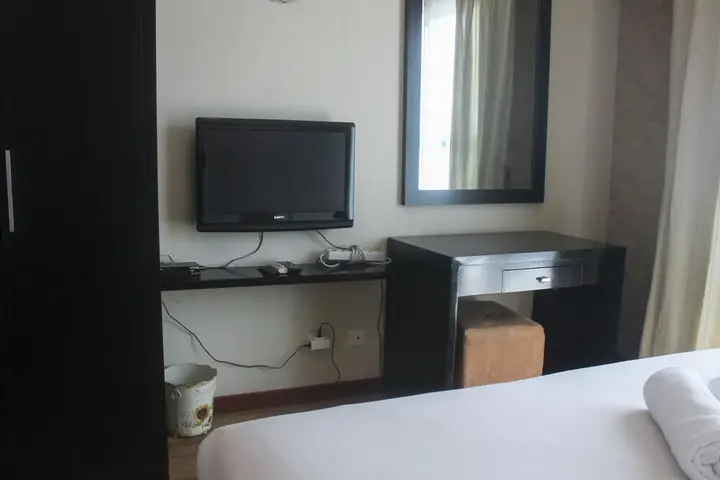 Warm 1Br Apartment (No Kitchen) At Marbella Suites Dago Pakar Bandung — фото 4