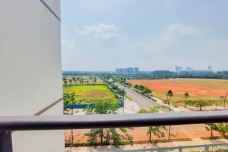 Legok: Comfort And Spacious 3Br At Sky House Bsd Apartment