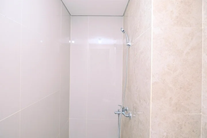 Депок: Simply Modern And Classic 2Br At Transpark Cibubur Apartment