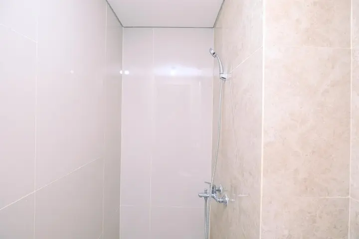 Депок: Simply Modern And Classic 2Br At Transpark Cibubur Apartment