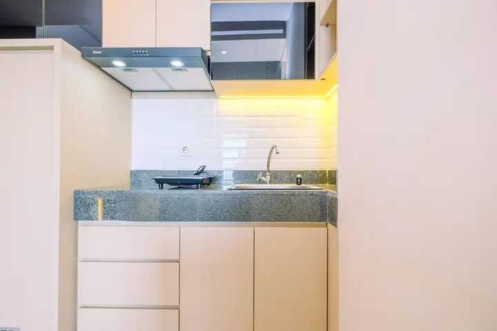 Депок: Simply Modern And Classic 2Br At Transpark Cibubur Apartment