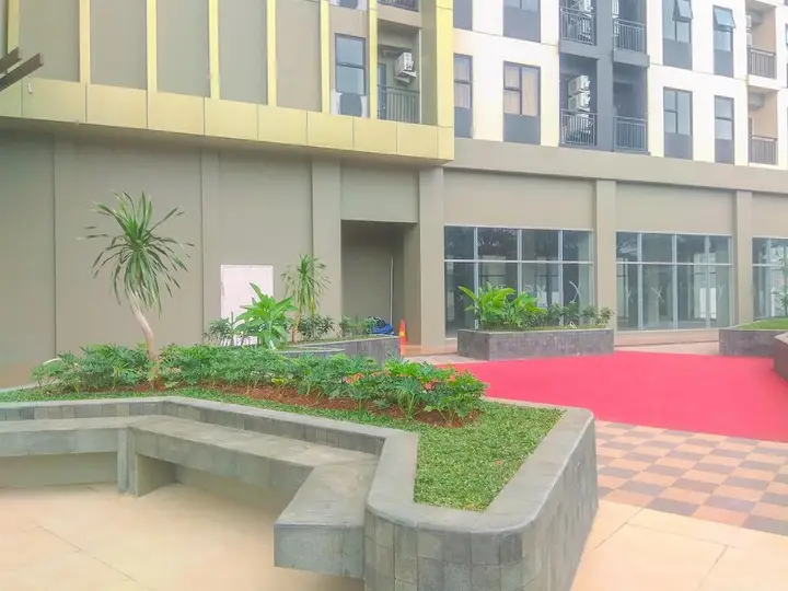 Simply Modern And Classic 2Br At Transpark Cibubur Apartment — фото 1