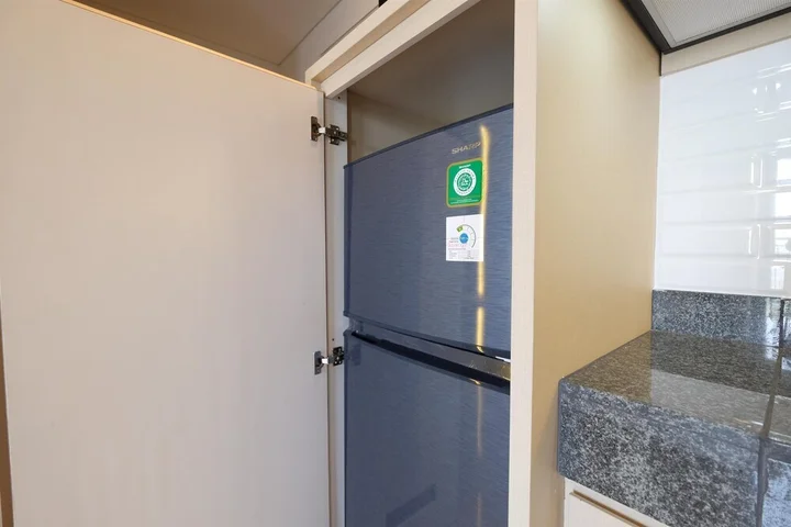 Депок: Simply Modern And Classic 2Br At Transpark Cibubur Apartment