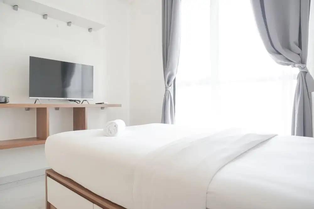 Good Deal And Comfy Studio Sky House Alam Sutera Apartment — фото 2