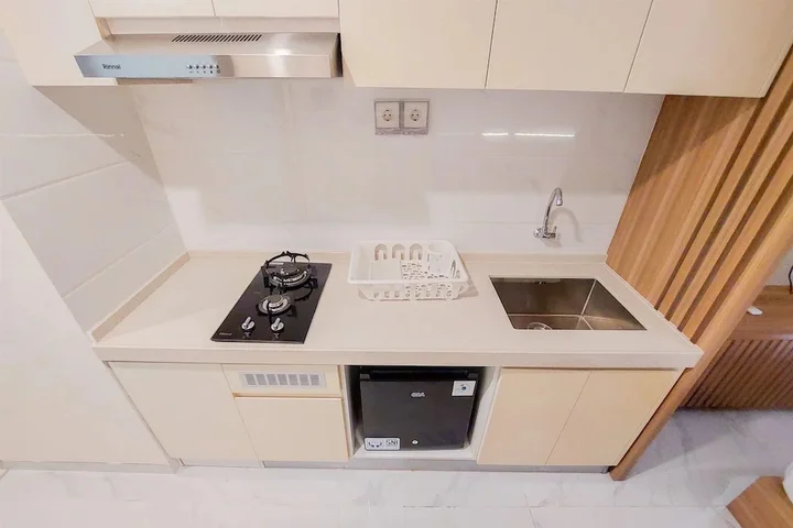 Legok: Warm And Nice Studio Room Sky House Bsd Apartment