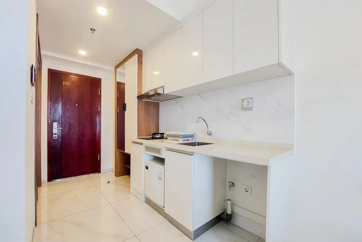 Тангеранг: New And Comfy Studio Sky House Alam Sutera Apartment