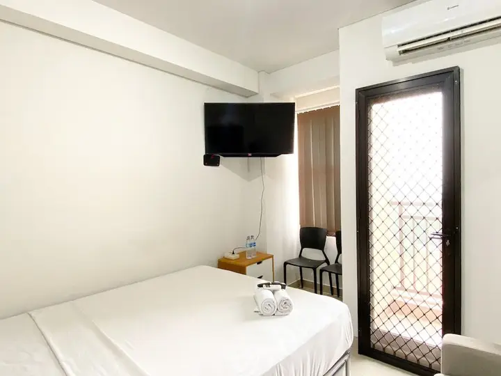 Good Choice And Homey Studio Transpark Cibubur Apartment — фото 1