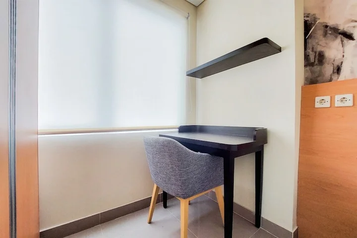 Legok: Homey And Comfort Studio Apartment At B Residence