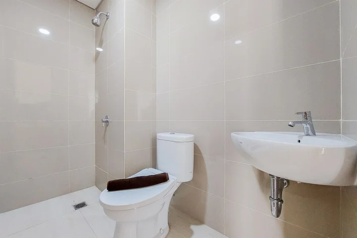 Legok: Homey And Comfort Studio Apartment At B Residence