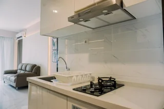 Legok: Homey And Spacious 3Br At Sky House Bsd Apartment