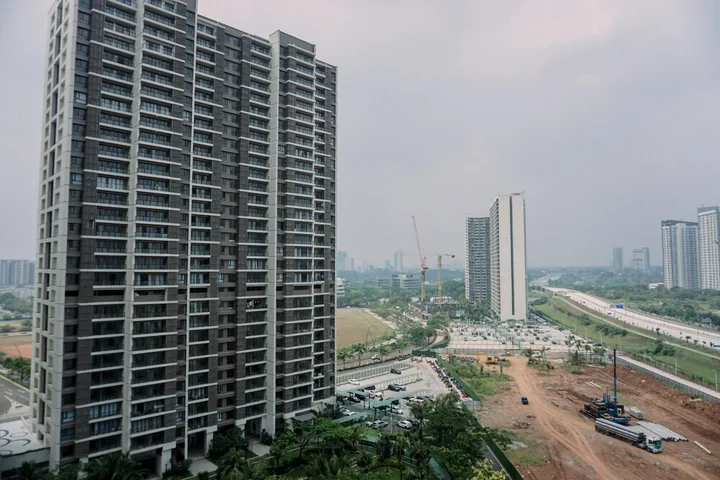 Legok: Homey And Spacious 3Br At Sky House Bsd Apartment