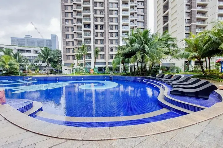 Legok: Homey And Spacious 3Br At Sky House Bsd Apartment