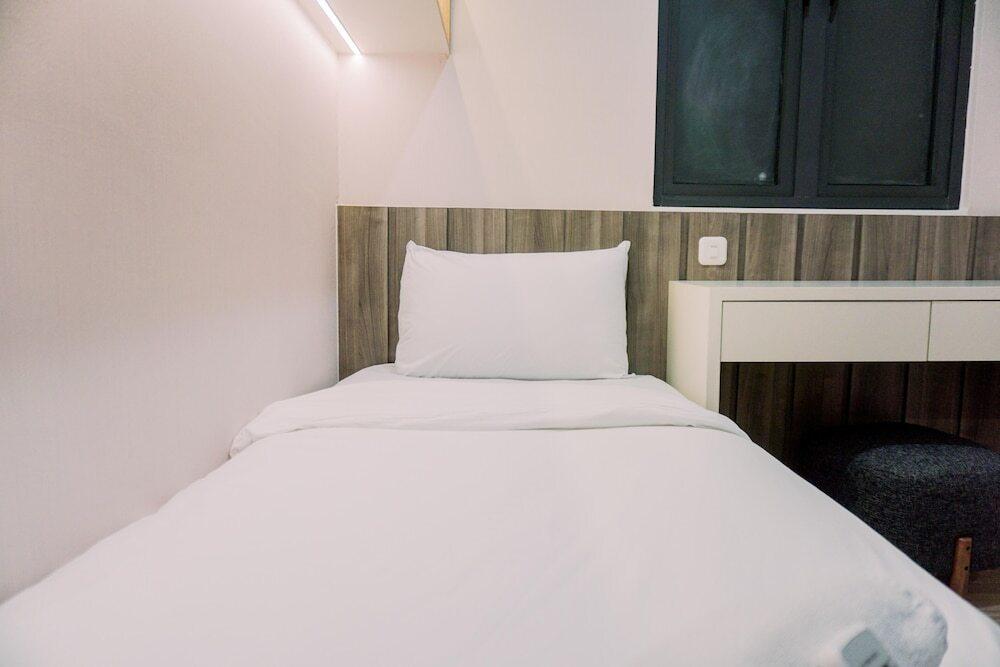 Homey And Spacious 3Br At Sky House Bsd Apartment — фото 4