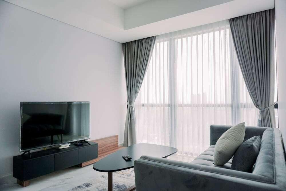 Тангеранг: Wonderful And Homey 1Br The Smith Alam Sutera Apartment