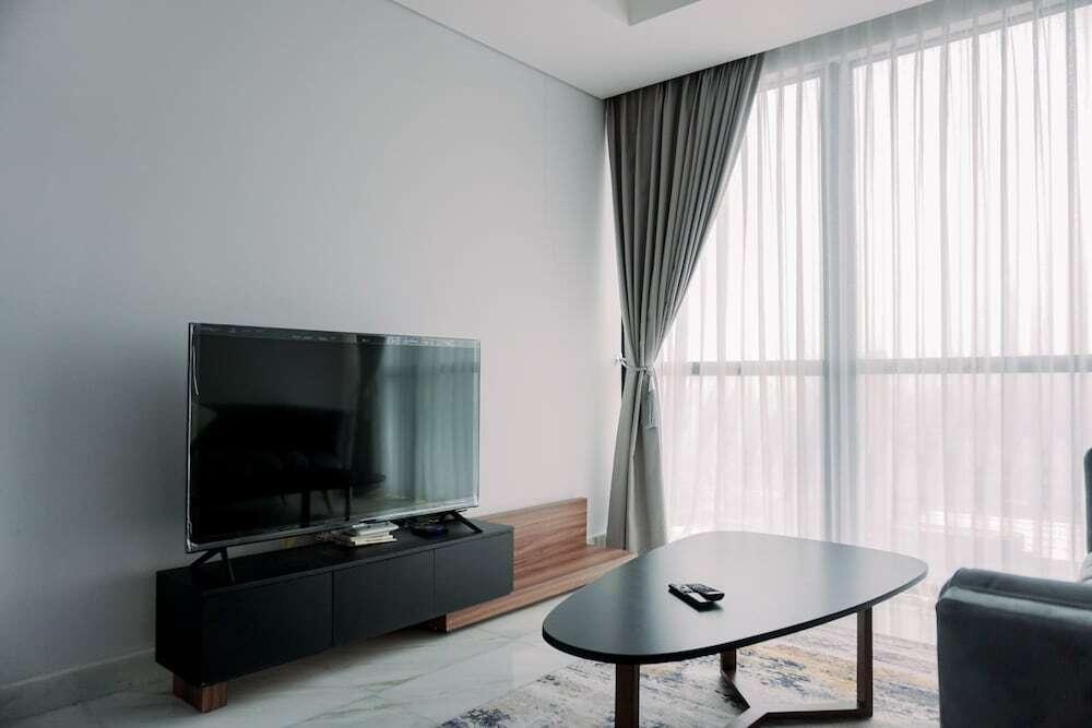 Тангеранг: Wonderful And Homey 1Br The Smith Alam Sutera Apartment