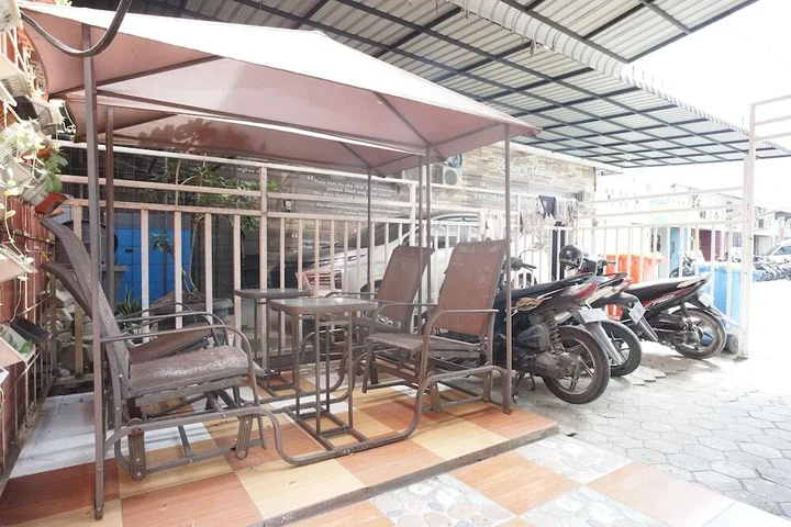 Медан: OYO 93003 B32 Homestay