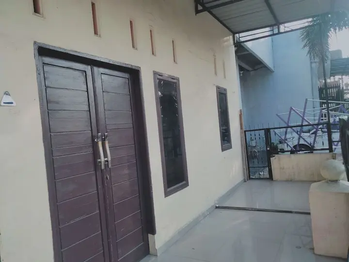 Медан: OYO 92881 Nany Ayahanda Syariah