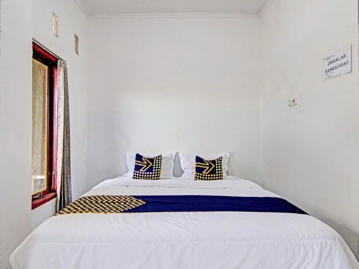 Пеканбару: SPOT ON 92914 Meranti HomestayNearJembatan Siak
