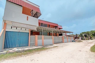 Пеканбару: OYO 92924 Kalista Guest House Syariah