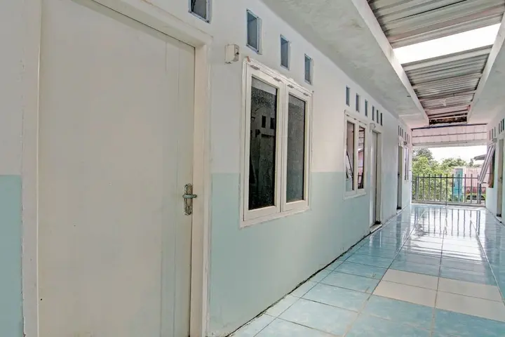 Пеканбару: OYO 92933 Marvel House Syariah
