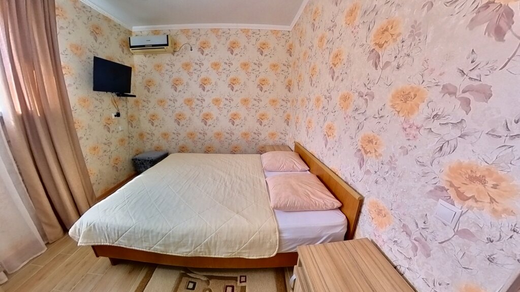 Джубга: Меблированные Комнаты Южный