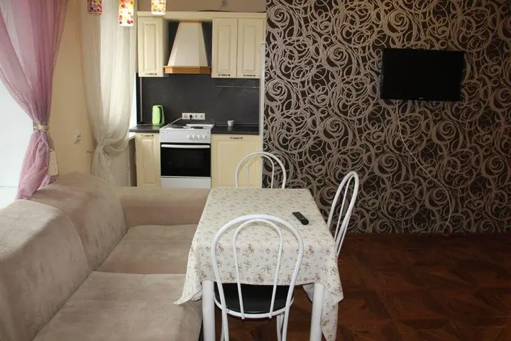 Красноярск: Bajkal Na Surikova Apartments
