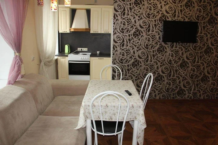 Красноярск: Bajkal Na Surikova Apartments