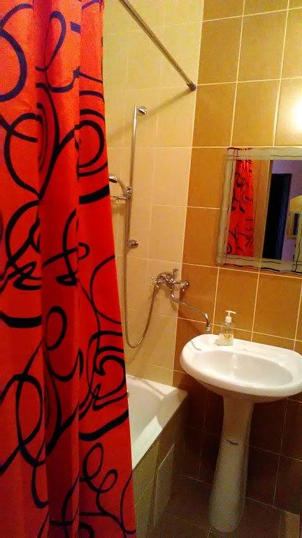 Бийск: Апартаменты Home-Hotel
