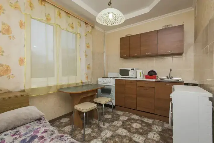 Нижний Новгород: HomeHotel Молодежный 38/2